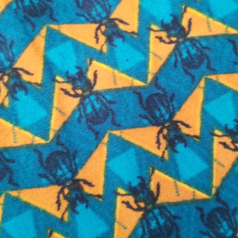 💰Sold Local💰 LuLaRoe OS Leggings - Picture 5 of 5